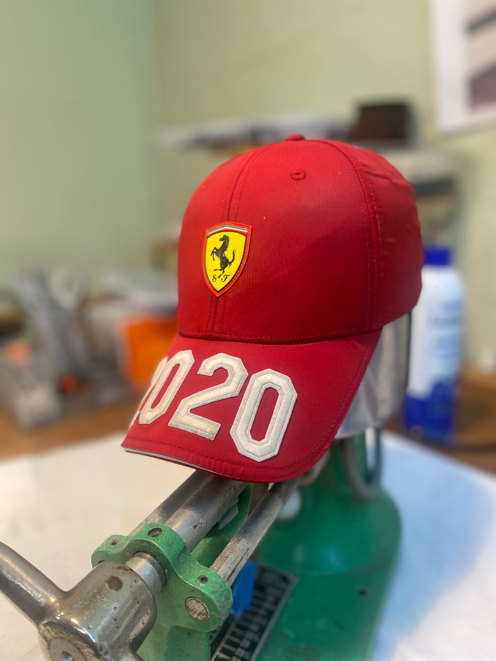 CASQUETTE DE BASEBALL : Remplacement de la sangle de la casquette