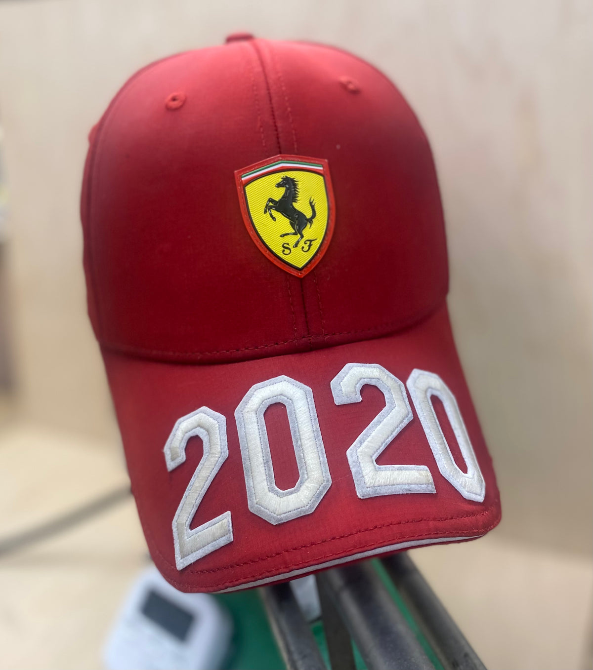 CASQUETTE DE BASEBALL : Remplacement de la sangle de la casquette